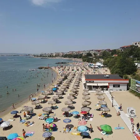 Apartment Horizon 10 'в' *